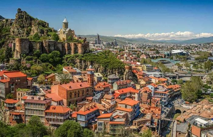 Guest House Madonna Tbilisi Eksteriør billede